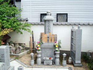 永代供養塔