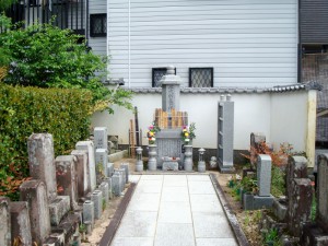 永代供養塔