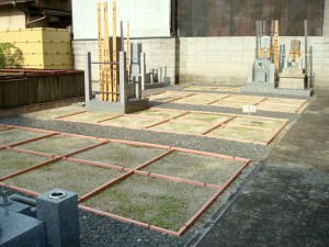 墓地３